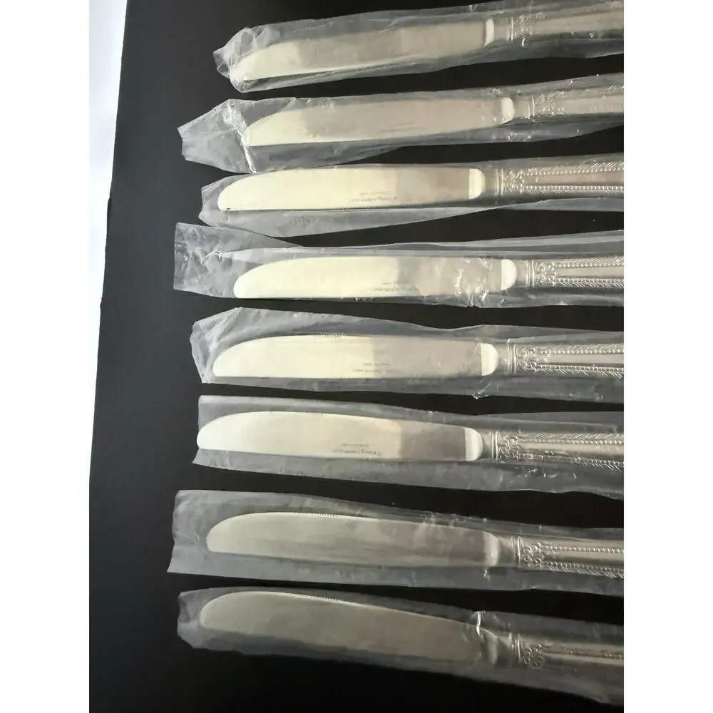 Reed & Barton Royal Britannia Select Dinner Knives Set of 8 NOS Stainless